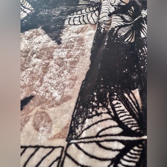 Custo Barcelona Eclectic Velvet Textured Butterfly Dress - Picture 6 of 6